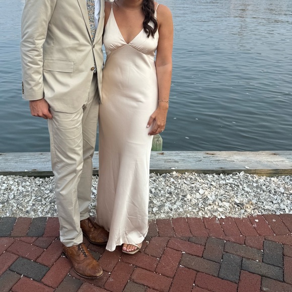 Billy J maxi dress, champagne - Picture 3 of 3